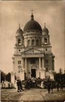 1928 Papd, Bobda; Báró Csávossy-család mauzóleum kápolnájának felavatási ünnepsége a kastély parkjában / inauguration of the castle's mausoleum chapel. J. Kalmár photo (fl)