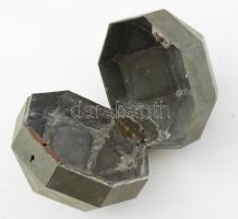 Art deco ón persely, kulcs nélkül, patinás, cca 11x11x11 cm