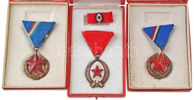 1951. "Közbiztonsági Érem" bronz fokozata a rendőrség tagjai részére, tokban + 1985. "A Munka Érdemrend" bronz fokozata, zománcozott bronz kitüntetés mellszalagon, eredeti műbőr tokban T:AU NMK 551., 601.