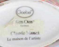 Goebel Artis Orbis váza, Claude Monet festményének reprodukciójával díszítve, jelzett, m: 18 cm