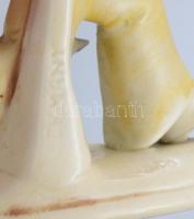 Zenélő fiú madárral.Jelzett német figura, m:15,5 cm