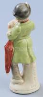 Éneklő úr. Antik német porcelán figura, sorszámozott, m: 12,5 cm