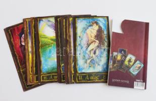 Lázár Zsófia: A tarot titkai. 22 db kártyalappal. Bp., Roder-Ocker. Kiadói papírkötés, hátsó kötéstáblán kivágás, egyébként jó állapotban.