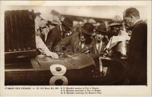 Monza, 1er Grand Prix D'Europe, 9. IX. 1923. S. E. Mussolini esamina la Fiat di Nazzaro / H. E. Mussolini examining the Nazzaro's Fiat (fl)