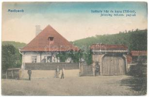 Mezőpanit, Panet; Székely ház és kapu 1700-ból, jelenleg református paplak. Fogyasztási szövetkezet kiadása / Secui house and gate from 1700, Calvinist rectory (fl)