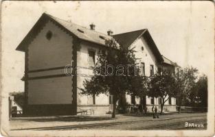 1939 Rednek, Vrdnik (Ürög, Irig); vasútállomás / railway station. photo (EK)