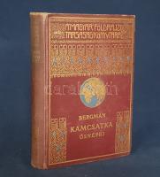 Bergman, Sten:  Kamcsatka ősnépei, vadállatai és tűzhányói között. Fordította Cholnoky Béla. 70 képpel és 1 térképpel. Budapest, [1931]. Franklin-Társulat Magyar Irodalmi Intézet és Könyvnyomda. 272 p. + 23 t. (kétoldalas). Sten Bergman (1895-1975) svéd zoológus és utazó, főként kelet-szibériai utazásairól nevezetes. Beszámolójában 1920-1923 között megtett kamcsatkai felfedezőútjáról számol be. A Japánból indult svéd kutatócsoport a vörös irányítás alatt álló Petropavlovszk kikötőjéből indult, oda többször és visszatért, és tanúja volt a város többszöri hűségváltásának vörösök és fehérek között. Útírásában a civilizációs központnak számító Petropavlovszk városán többször is anarchia tör ki, ehhez képest nyugalmasabbnak számít a félsziget lamut, korják és kamcsadál őslakói közötti tartózkodás, életmódjukról, miként az orosz telepesek életmódjáról is erős színekkel számol be a szerző. Az útírás nagy részét azonban a felfedezőút viszontagságai és eredményei, valamint a vadászat örömeinek részletezése tölti ki. A kötet eredeti nyelven 1923-ban látott napvilágot, ,,Kamtchatka: skildringar fr?n en tre?rig forskningsfärd" címen. Első magyar kiadása 1930-ban jelent meg, példányunk a következő évi második kiadásból való. (A Magyar Földrajzi Társaság Könyvtára.) Díszesen aranyozott, festett kiadói egészvászon kötésben. Jó példány.