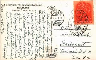 1938 Rozsnyó, Roznava; bevonulás, Rákóczi őrtorony magyar zászlókkal és "Magyarok leszünk"...