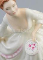 1981, Royal Doulton hímző lány, jelzett, repedéssel, restaurált, m: 20 cm