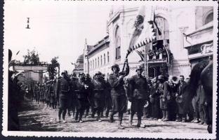 Nagyszalonta military parade in front of the town hall