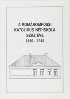 Dr. Mészáros István: A Komáromfüssi Katolikus Népiskola száz éve 1840-1945. H.n., 1998. Inzerta. Kiadói papírkötésben, fekete-fehér fotókkal.