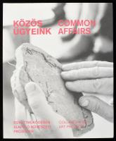 Közös ügyeink. Együttműködésen alapuló művészeti projektek./Common affairs. Collaborative art projects. Szerk.: Simon Andrea, Szipőcs Krisztina. Bp., 2018. Ludwig Múzeum. Fotókkal illusztrálva, magyar és angol nyelven. Kiadói papírkötésben. Megjelent 500 példányban.