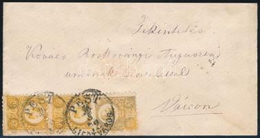 1872 Réznyomat 3 x 2kr levélen (vízszintes pár + szóló bélyeg, 2 különböző ívről) "PEST / LIPÓTVÁROS" - "VÁCZ"