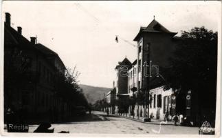 1939 Resicabánya, Resicza, Recita, Resita; Str. Mihai Viteazul / utca / street view (EK)