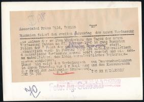 1939 Bukarest, Románia az új alkotmány második évfordulóját ünnepli, hátoldalon feliratozott sajtófo...