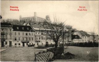 Pozsony, Pressburg, Bratislava; Hal tér, vár / Fisch-Platz / square, castle