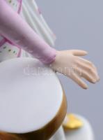 VEB Wallendorfer Porzellanfabrik and Wallendorfer Porzellanmanufaktur GmbH: Charleston táncosnő bárs...