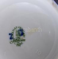 Zsolnay Pompadour mintás váza. Jelzett, hibátlan, m: 18 cm