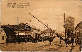 1925 Ungvár, Uzshorod, Uzhhorod, Uzhorod; Radváncz utca, üzletek / Radváncova ulica / street view, shops (EK)