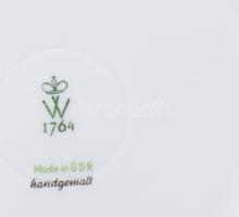 Wallendorf 3 darab tárgy: tál, hamuzó, váza. Jelzett, kis kopással, d: 21 cm