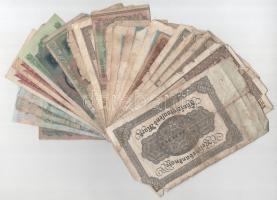24db-os magyar és külföldi (főleg román) bankjegytétel, közte 1915. 10K (2xklf) felülbélyegzés nélkü...