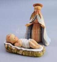 2 db Hummel / Goebel Mária és kis Jézust ábrázoló két figura. Jelzett, kézzel festett, hibátlan, sz: 16 cm, m: 16 cm