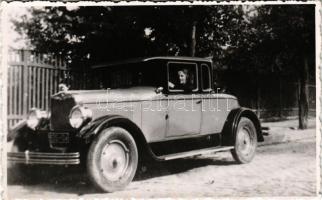 Kovászna, Covasna; automobil / vintage automobile. photo (fl)