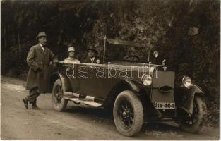 Herkulesfürdő, Baile Herculane; automobil / vintage automobile. Atelier Krakovsky photo (EK)