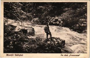 1938 Szelistye, Salistea Sibiului, Saliste; Muntii Salistei, Pre raul Frumoasa / kiránduló a Szépvízi pataknál / hiker (EB)