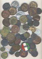 Óriási vegyes világ hagyatéktétel rengeteg ezüsttel, sok magyarral, régi és új, benne jobbak. Kiváló...