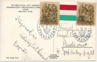 1938 Léva, Levice; Ipolyság által Léva városának adományozott országzászló ünneplése, bevonulás, cse...