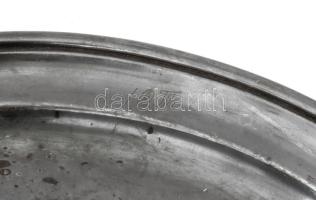 Ovális kínáló. Orosz Birodalom, cca 1895-1910, ezüstözött, galvanizált alpakka, jelzett, kopással, 3...