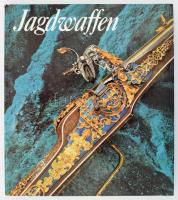 Johannes Schöbel: Jagdwaffen. Berlin, 1980, Militärverlag der DDR. Harmadik kiadás. Fekete-fehér és ...