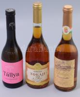 2006 Andrássy Tokaji aszú 4 puttonyos + 1992 Tokaji Szomorodni, Hungarovin + 2015 Tállya tokaji kései szüret, mind bontatlan.