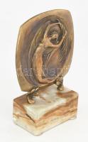 Szecessziós asztaldísz. Bronz, ónix talapzaton, címkével jelzett, m: 23 cm