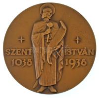 Reményi József (1887-1977) 1938. "Szent István 1038 - 1938 / Halálának 900-ik évfordulóján" bronz emlékérem, Éremkedvelők Egyesületének tagsági érme, peremén "MÉE 1939", sorszámozott, "15"-ös sorszámmal (70mm) T:AU / Hungary 1938. "Szent István 1038 - 1938 / Halálának 900-ik évfordulóján" bronze commemorative medallion, membership medal of the Association of Medal Enthusiasts, with "MÉE 1939" and serial number "15" on edge. Sign: József Reményi (70mm) C:AU Adamo ÉKE34., TP.: 2293.