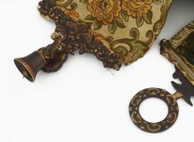 Antik cselédhívó, korának megfelelő kopásokkal, sérülésekkel, m: 114 cm