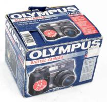 Olympus C4040 digitális kamera 4,1mp eredeti dobozában, teljes tartozékokkal, működik