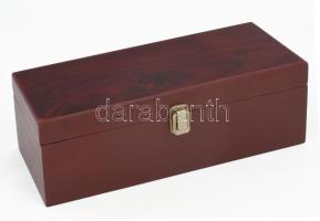 Borhordozó, borszervírozó szettel, h: 36 cm