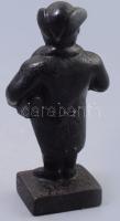 Gazda a számadó könyvvel. Öntöttvas szobor. Jelzés nélkül. 16 cm