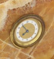 Márvány asztali óra. "1936 Lévai Protestáns Leányegylet" feliratos gravírozott réz tábláva...