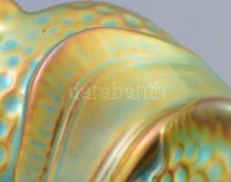 Zsolnay kisplasztika - Felnyergelt ló. Terv: Nádor Judit. Trébelt felület idéző, savmaratott felület...