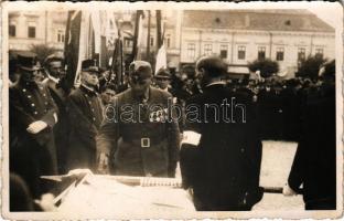 ~1941 Kolozsvár, Cluj; bevonulás után, a Székely Hadosztály zászlóavató ünnepsége (?) / flag inauguration after the entry of the Hungarian troops. photo (EB)