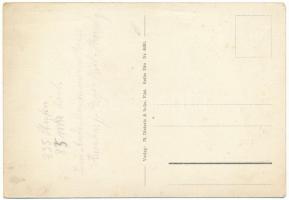 Der Führer verlässt das Ehrenmal Laboe nach der Einweihungsfeier. Verlag M. Dieterle & Sohn / Ad...