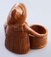 Figurális sóborskínáló, jelzett, 15x15 cm