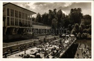 1941 Szovátafürdő, Baile Sovata; Medve-tó, strand, fürdőzők, napozók. Körtesi K. fényképész felvétele és kiadása / Lacul Ursu / lake, beach, sunbathing, bathers (EK)