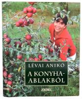 Lévai Anikó: A konyhaablakból. A szerző, Lévai Anikó (1963-) jogász, Orbán Viktor miniszterelnök feleségének autográf DEDIKÁCIÓJÁVAL! Bp., 2007, Jokerex. Gazdag képanyaggal illusztrált. Kiadói kartonált papírkötés, kiadói papír védőborítóban