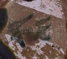 Fórizsné Sárai Erzsébet: Katona, mázas kerámia, jelzett, kis pattogzással, m: 21,5 cm