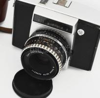 Pentina fényképezőgép Carl Zeiss Tessar 2,8/50 objektívvel bőr tokkal