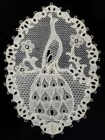 4 darab antik halasi csipke, dekoratív üvegezett keretben. Csipkék cca 15x10 cm, 9x11 cm, kerettel 3...